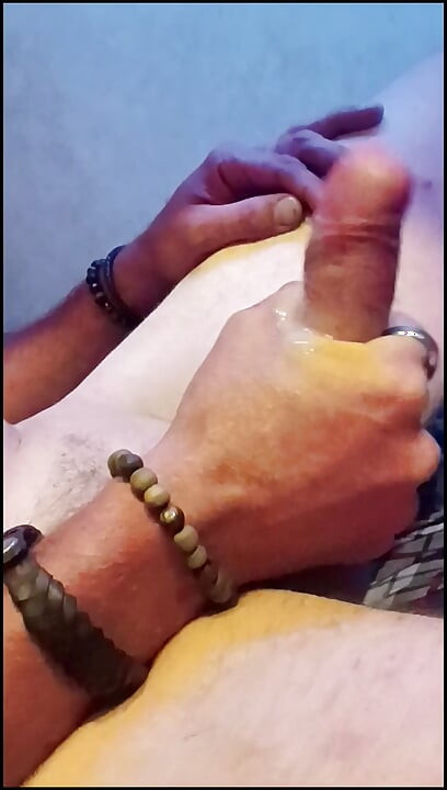 तू मला जोरात चोखल्यानंतर मला चढताना पहा