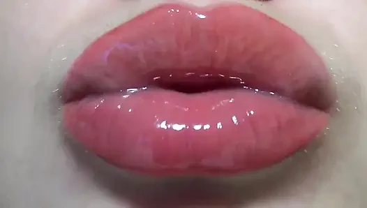 Lips fetish! Kissing! Lips gloss!