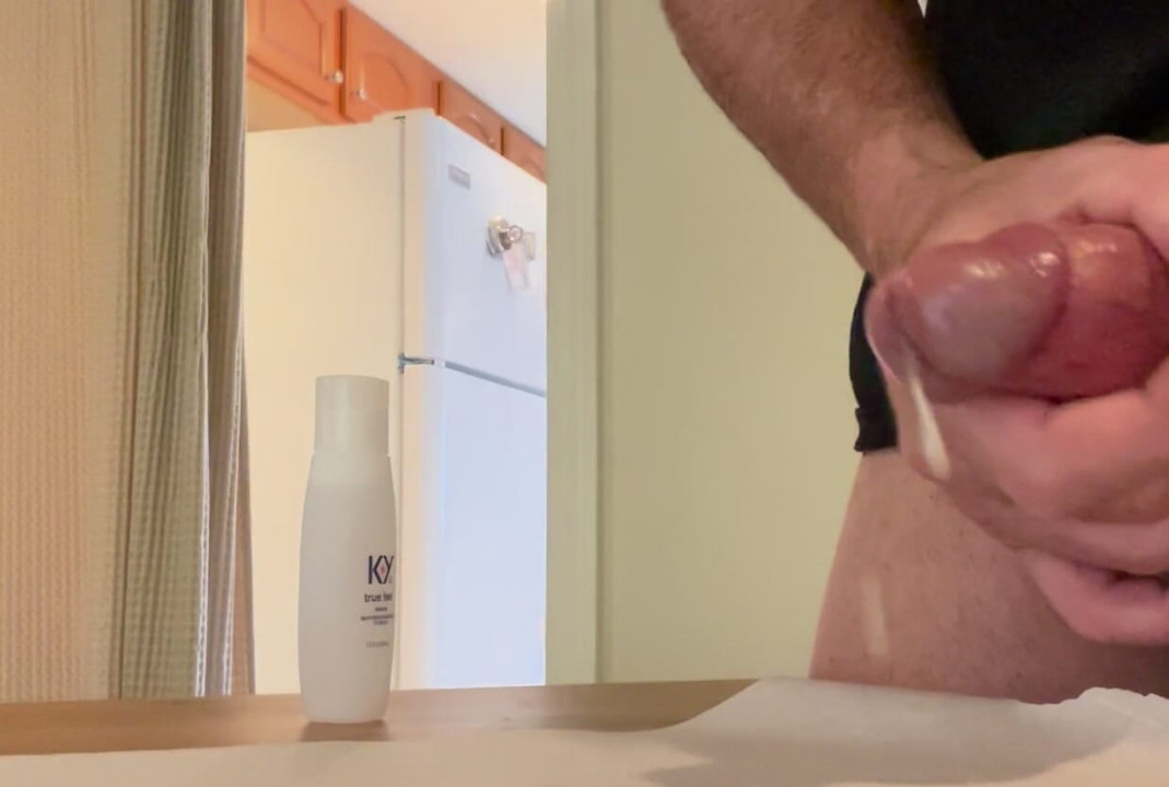 Huge Cum Shot Spurts