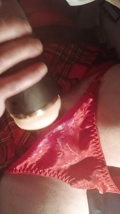 If you like to dress up in panties watch this VIDEO