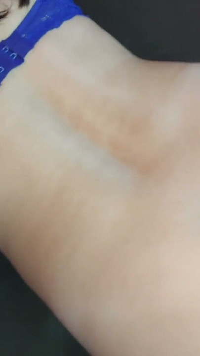 stepsister in shorts without panties on the sofa takes a lot of cum in her pussy, big creampie orgasm | Clip 1