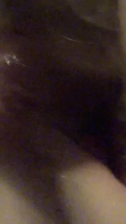He makes BBW Squirt