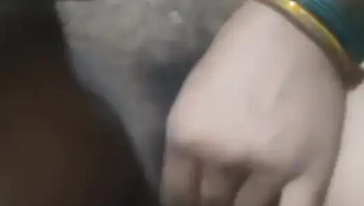 Das Sexvideo Der Braven Schwägerin Spielt Mit Analplug