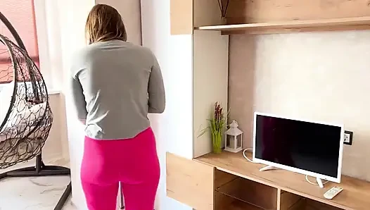 Pink Yoga Pants Stepmom: Taboo Dry Humping on Knees & Floor