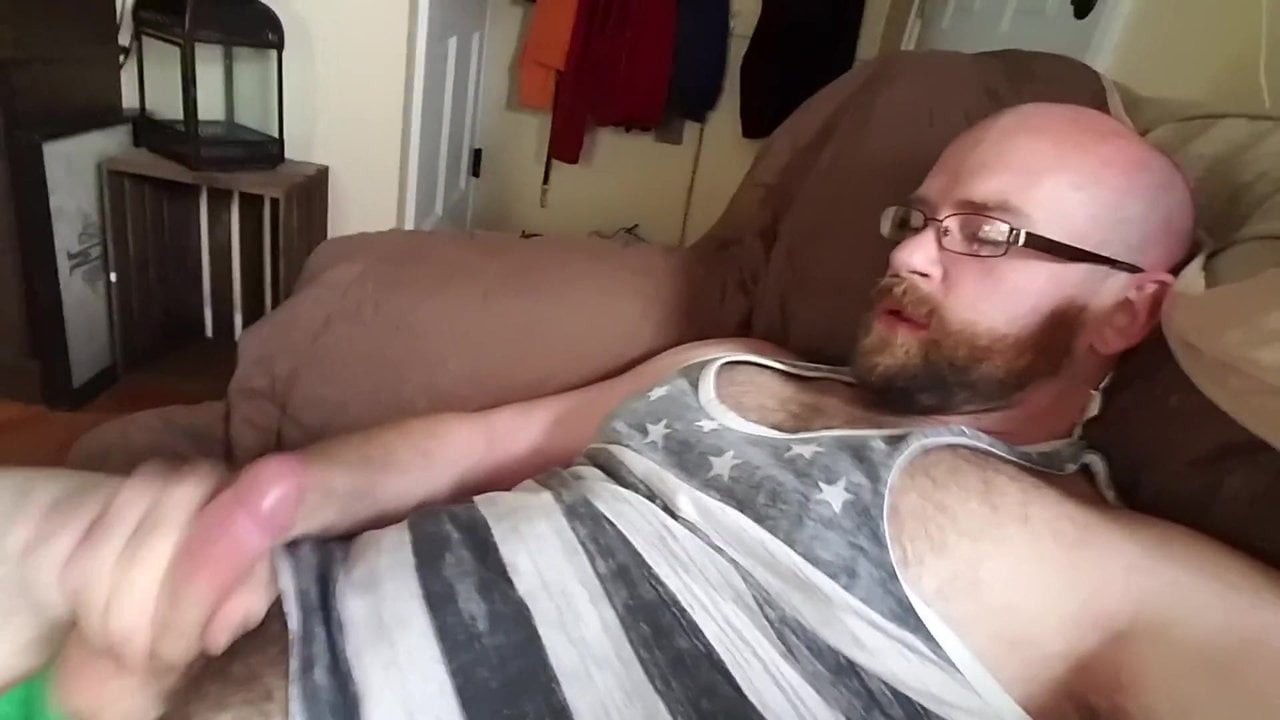 sexy bearded guy cums