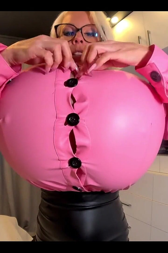 Drinking Water Makes My Breast Inflate!