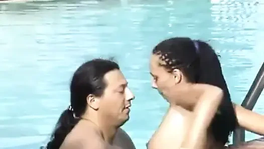 Menggoda jalanan juga dimungkinkan selama liburan...