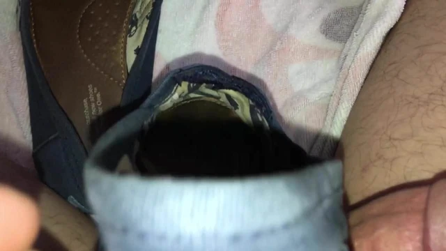 Womens Toms Size 9 with foot Imprints Make Me Cum Quick