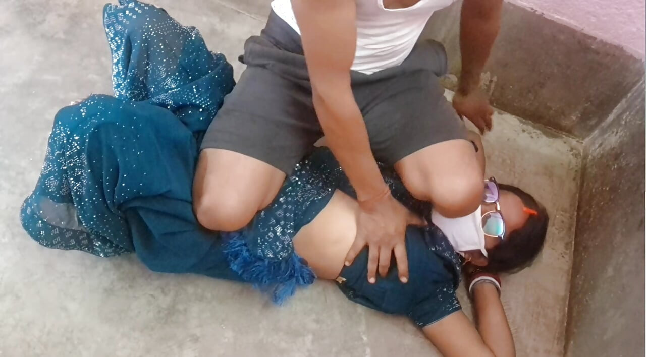 Adik ipar tiri desi
