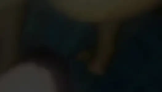 Götüme almaya çalışıyor