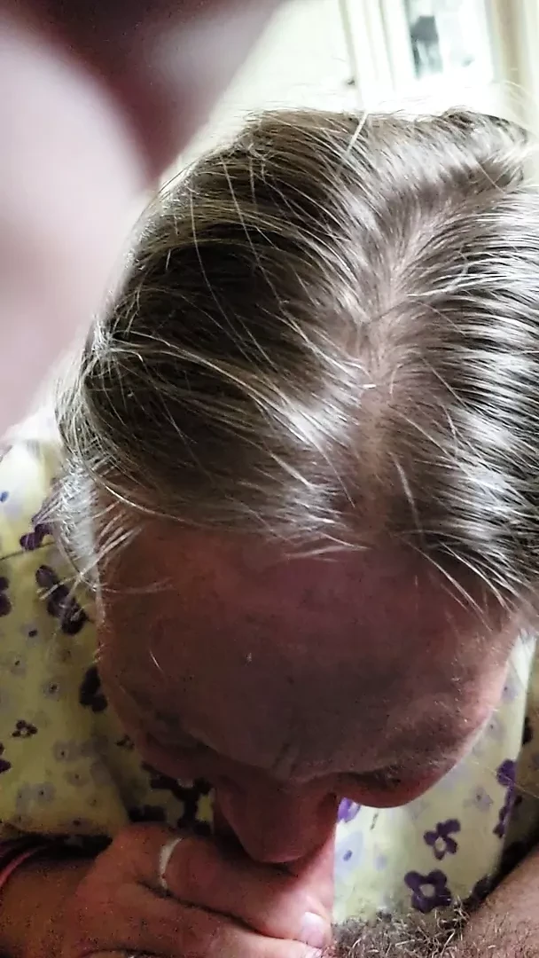 Still more talented old woman head