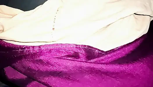 Soi Hui bhabhi ki chut Dekh Li Maine Indian Sex Video