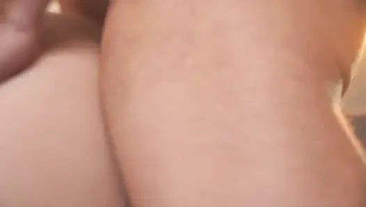 Tahliyeyi önlemek için sikişiyor