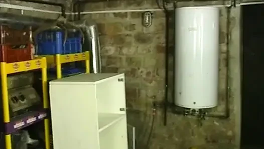 Американец трахается с немецкой домохозяйкой