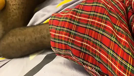 En iyi arkadaşım büyük siyah yarağıyla ıslak sıkı amcığımı esnetiyor