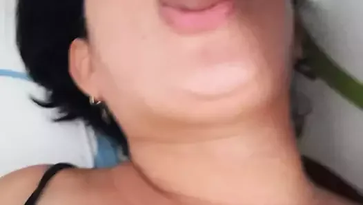 Delicious blowjob from my girlfriend who loves to suck