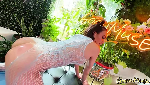 Blaire johnson spreizt ihre beine fürs muschi-hämmern