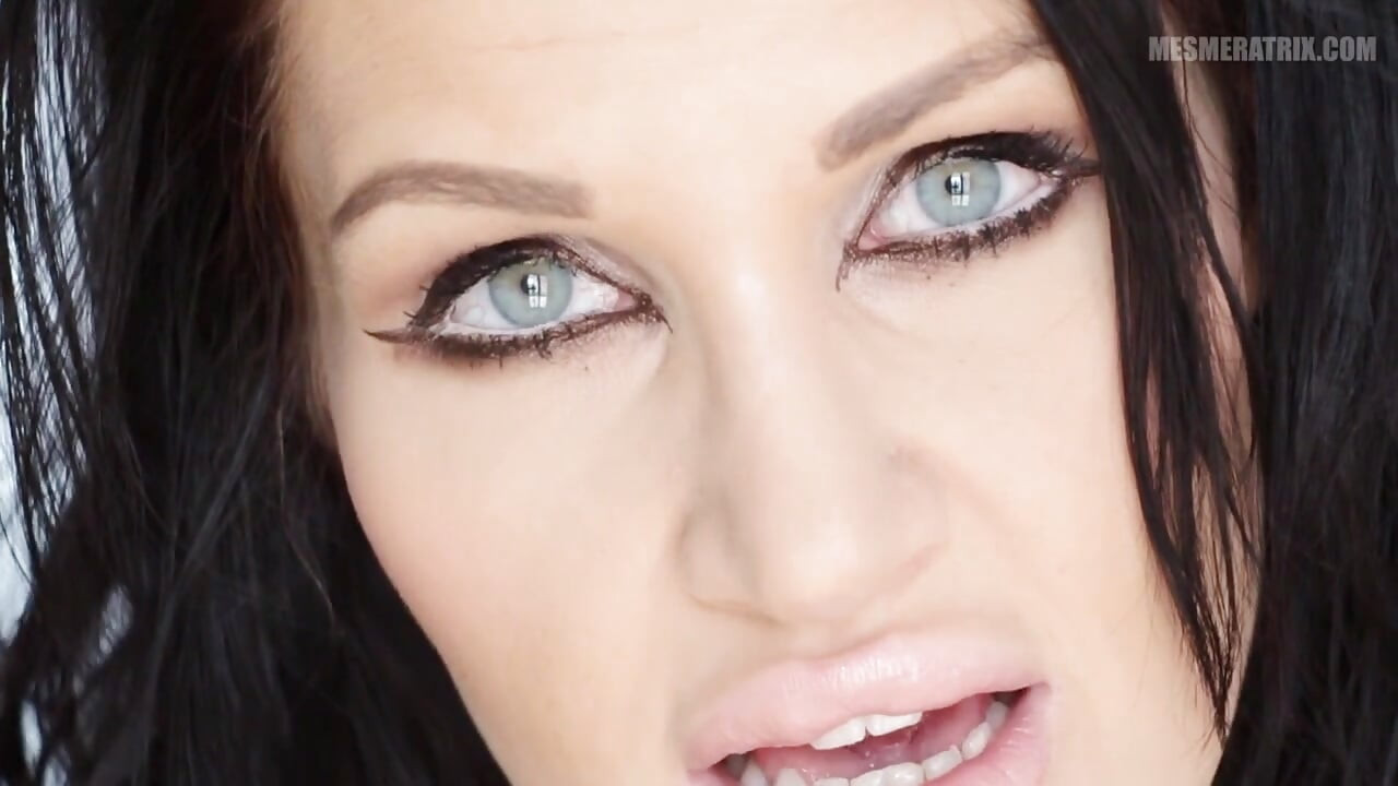 Eyes rapture...