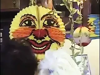 Классическая сцена с лесбийской бабушкой
