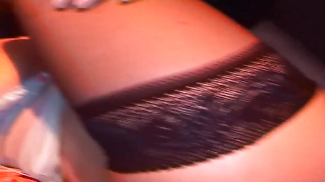 Collared Brunette Babe Stretched Wide by Throbbing Toy and Cock