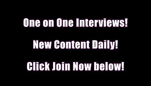 Oya azgın kıllı egzotik amcığıyla oynuyor