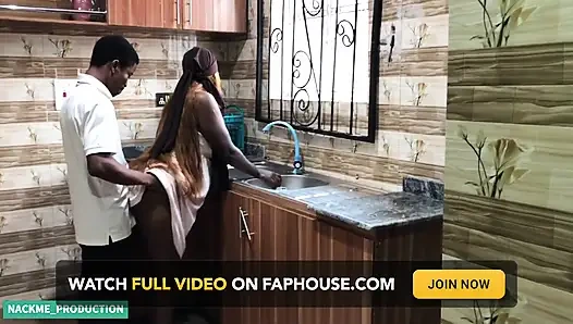 Pacarku datang untuk mengunjungiku dan berujung ngentot sama kakak tiriku yang lebih tua