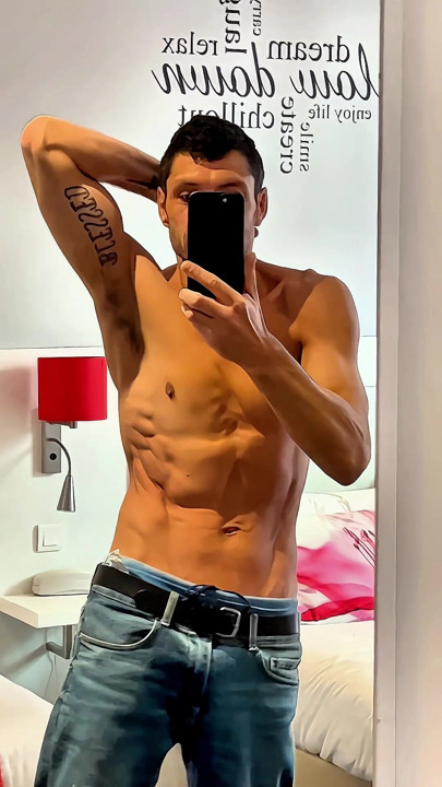 CORPO MAGRO OU MÚSCULO DA ACADEMIA EM FORMA? FODA BEBÊ