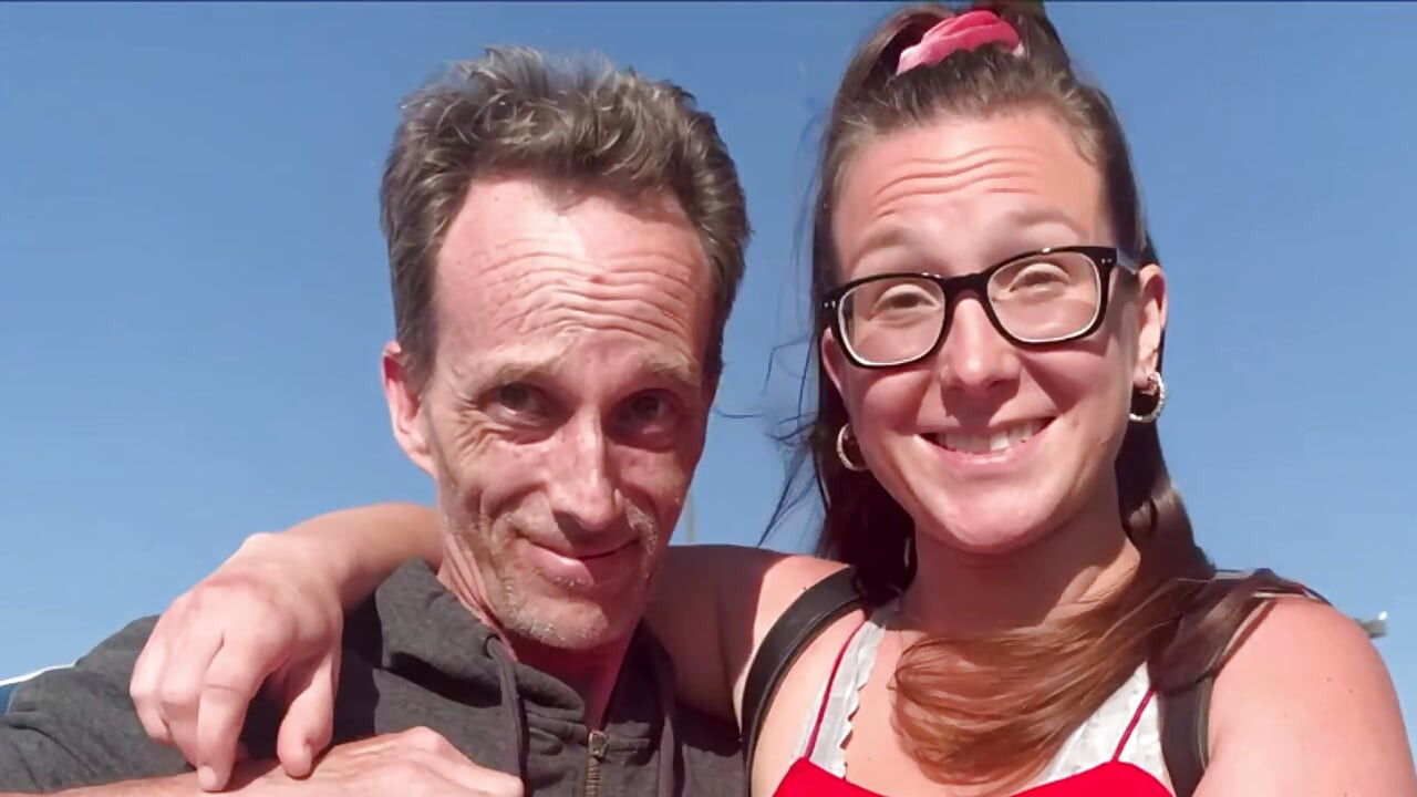 I seduced, kissed, got my pussy rocked in a tub, then stroked the 55m old man’s big dick to a cum explosion and he keeps going!