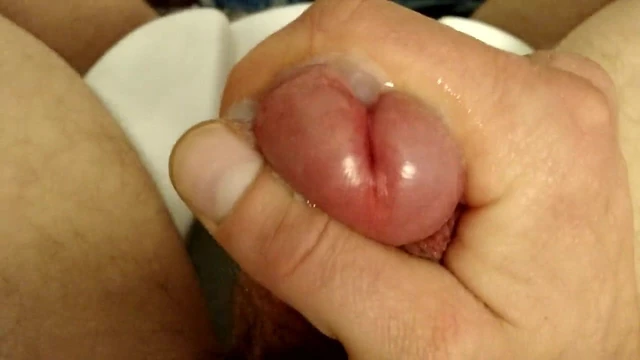 Lots of cum jacking off close up