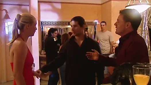 Blonde Schätzchen Wilde Treppe Ficken Und Spielzeug Spielen