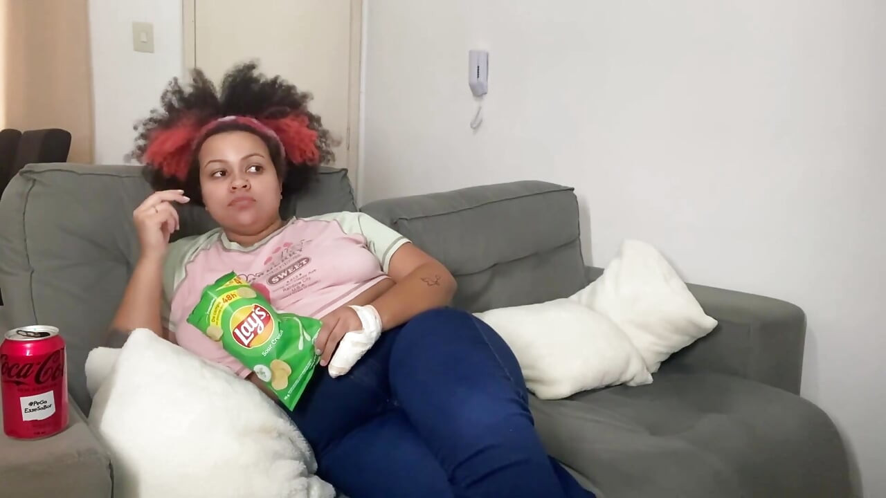 BBW Farting and Burping While I Watch TV