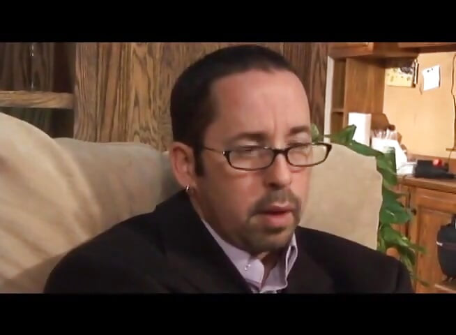 Mere sautele papa mujhe chodte hain!