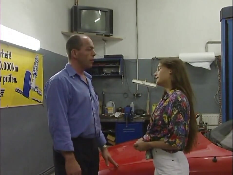 Mechanic fucks the horny customer