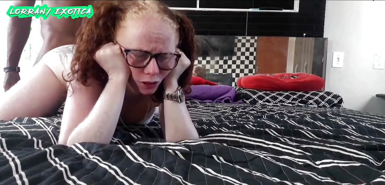 Můj manžel mě nachytal s mým dětským dildem a dal mi pěkný vozík
