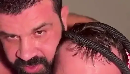 Şeyh büyük üvey babası tarafından sikiliyor