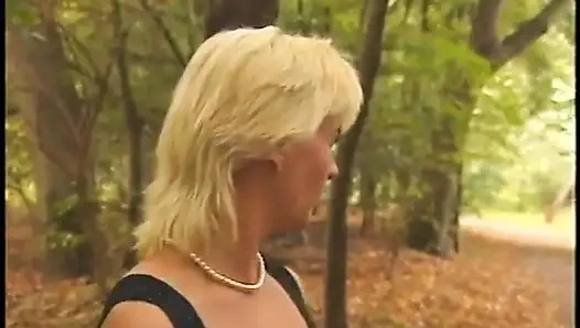 Picked up mature blonde masturbating and sucking cock