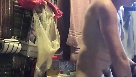 Naked deep cleaning, tea spilling preparation