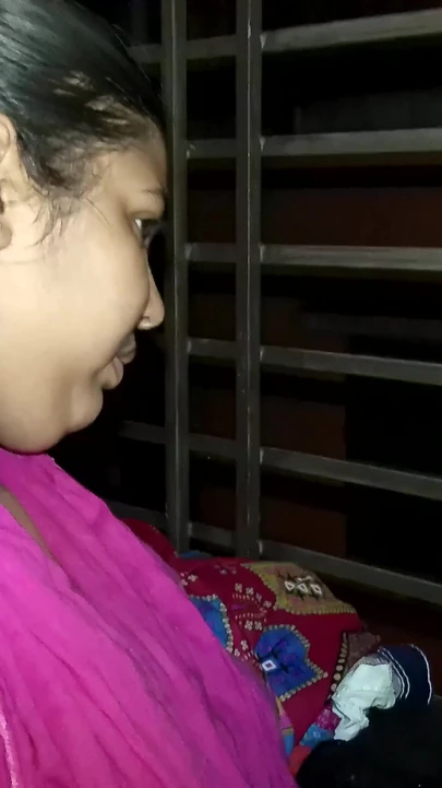 Momento de cair o queixo de "Bangladeshi padrasto e sua enteada"
