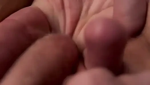 Wifey wird gefingert, zittert, orgasmus, nahaufnahme, weiblicher pOV