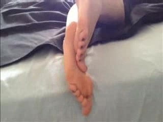 Bubblegum Soles Hanging
