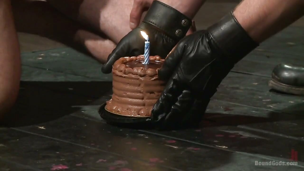 Sorpresa de cumpleaños de Casey More
