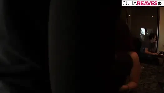 Крошка получает жесткий трах после лизания бурной киски