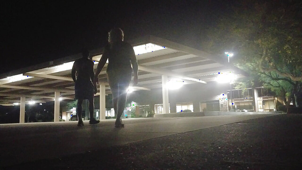 Risky sex in an empty parking lot!