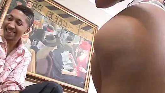 Sansasyonel kızıl saçlı zenci büyük yarakları seviyor