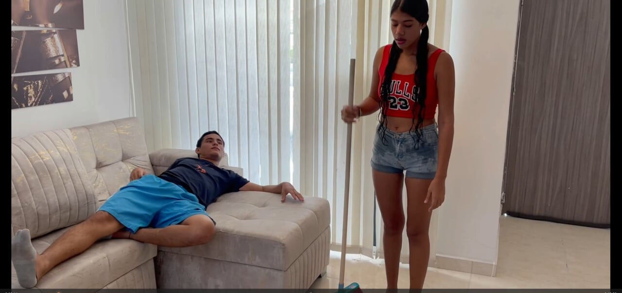 I lower my little stepsister's stress with a delicious fuck and I end up coming in her delicious ass