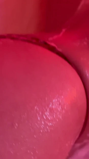 Spectacular moment from "Erotic dance in the bathtub with latina with big buttocks"