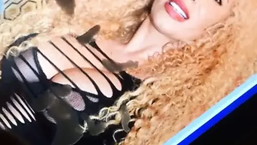Afida Turner boşalıyor