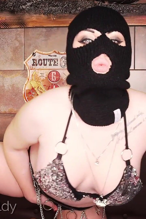 Even if Early, You Don't Have a Lips Fetish - Now You Will!