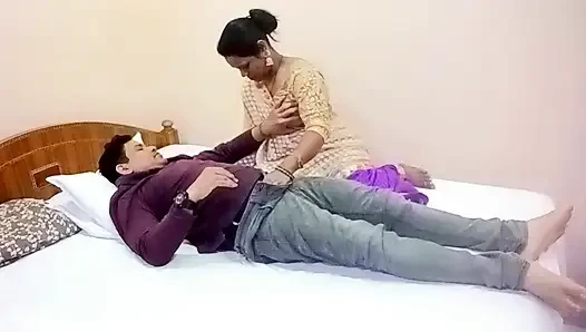 Devar si tante seksi dengan memek aduhai lagi asik nyepong dan ngentot kontol sampai dicrot di dalam