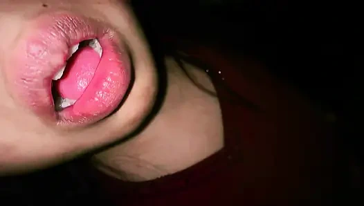 Sepupuku suka ngentot saat kami lagi sendirian di rumahnya, gadis semok arab ngajak tetangganya untuk ngentot dan ngidam kontol besarnya